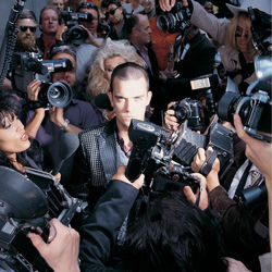 ROBBIE WILLIAMS