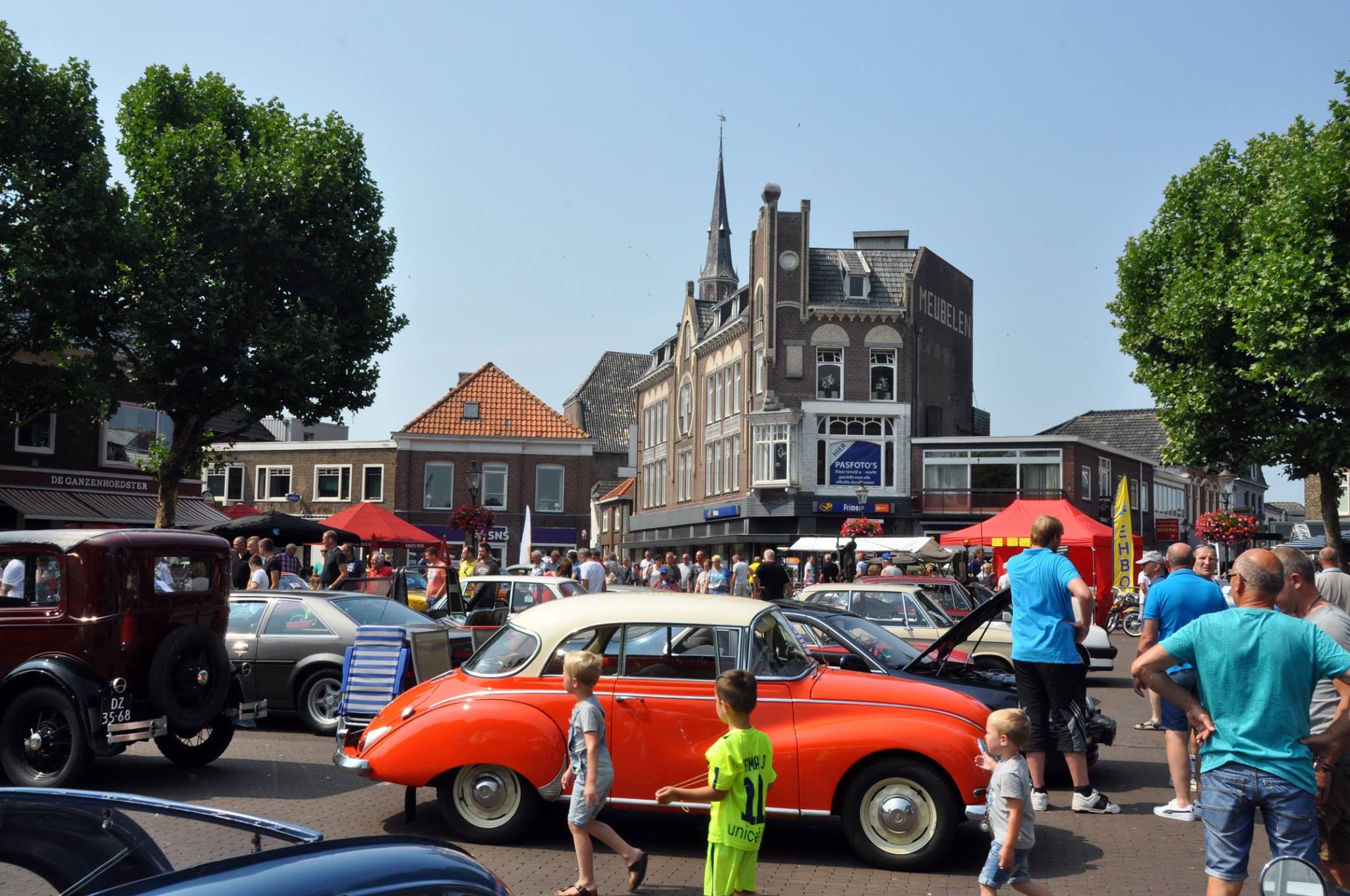 Live: Oltimerdag Coevorden